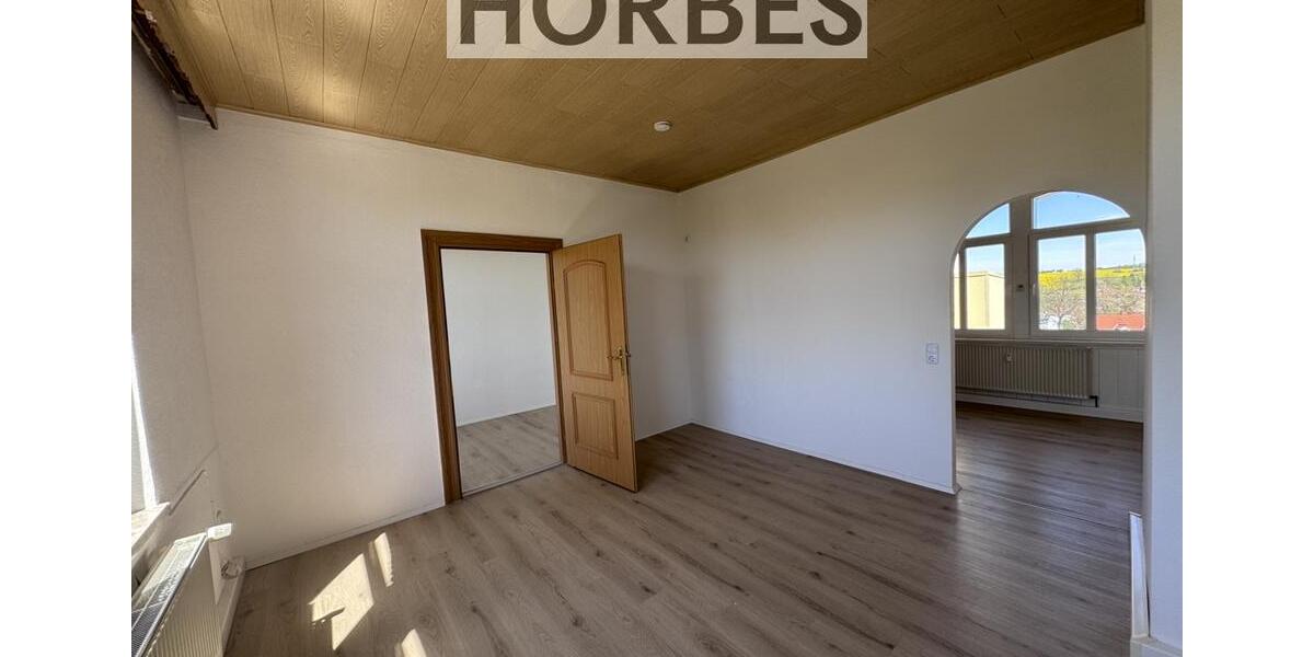 Dachgeschoßwohnung Meerane - 2 Zimmer, 54 m&sup2;, 350&euro; | Angebot:26384051