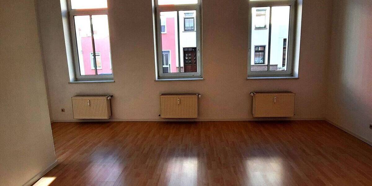 Etagenwohnung Gera Ostviertel - 2 Zimmer, 66 m&sup2;, 340&euro; | Angebot:26912932