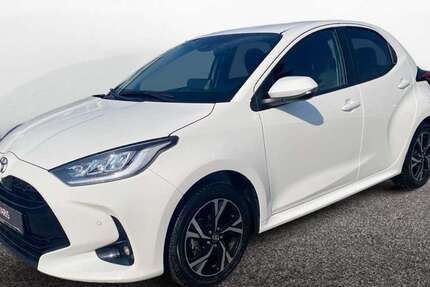 Toyota Yaris 3.710 km 21.490 &euro; Petersberg 07616