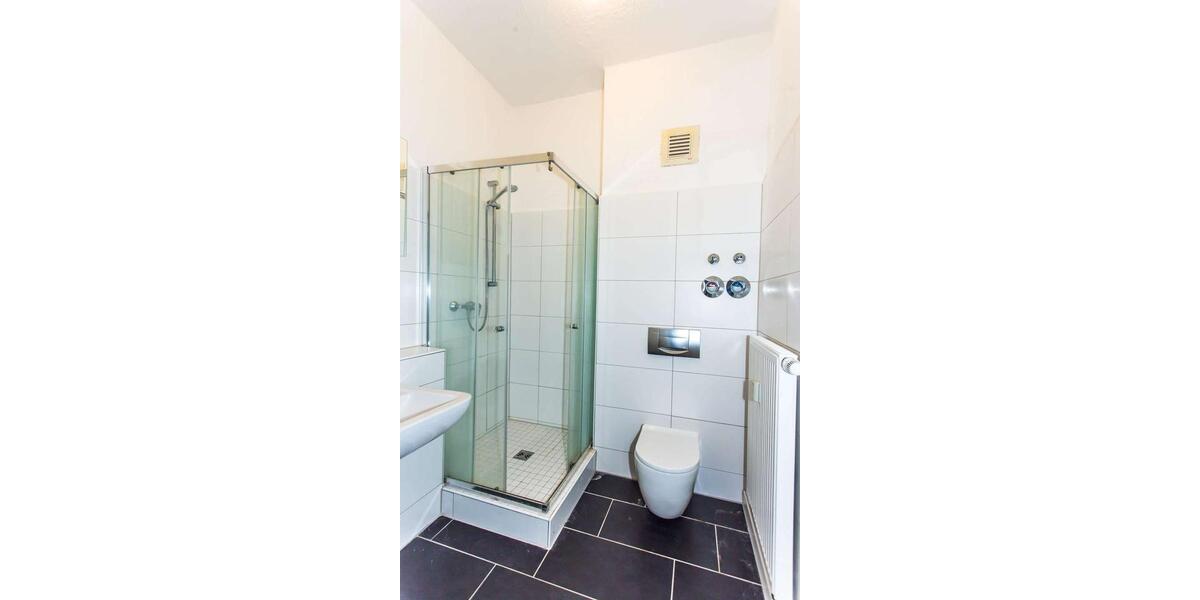 Etagenwohnung Gera Alt-Bieblach - 2 Zimmer, 47 m&sup2;, 295&euro; | Angebot:26645931