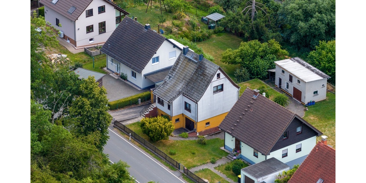 Ihr neues Zuhause in Gera: Einfamilienhaus mit Garage und praktischem Nebengelass! - Einfamilienhaus Gera Zwötzen | Angebot:26252810