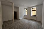Erdgeschoßwohnung Crimmitschau - 4 Zimmer, 135 m&sup2;, 919&euro; | Angebot:24426878
