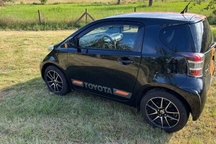 Toyota IQ 118.671 km 5.000 &euro; Crossen an der Elster 07613