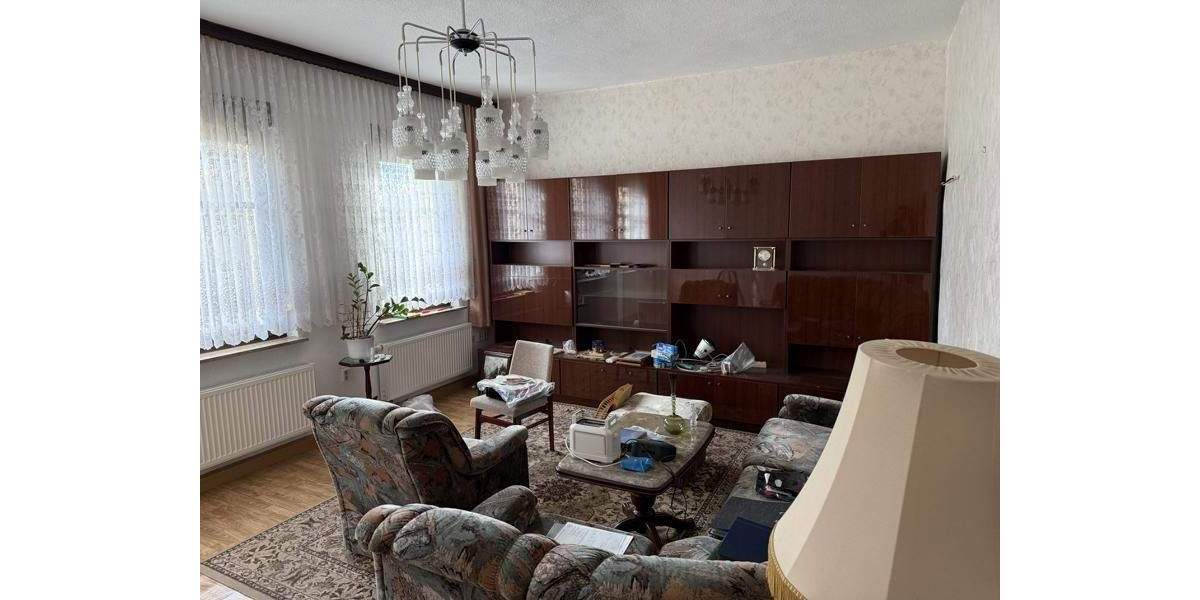 Reihenmittelhaus Ronneburg - 6 Zimmer, 117 m&sup2;, 99.000&euro; | Angebot:24683730