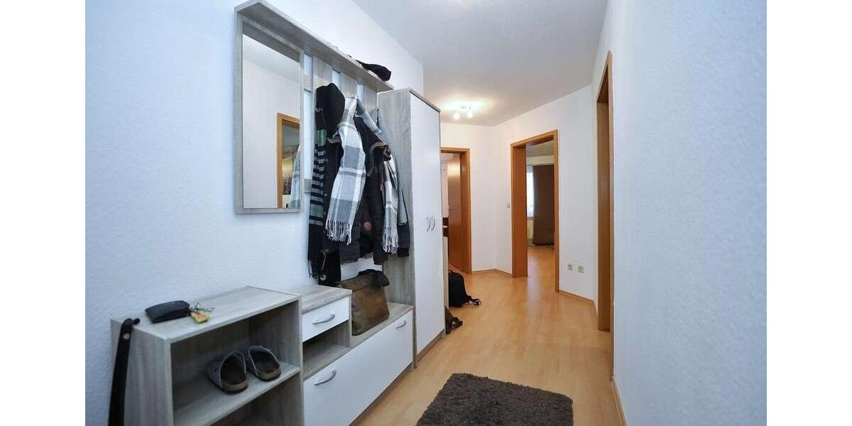 Erdgeschoßwohnung Gera Alt-Bieblach - 2 Zimmer, 63 m&sup2;, 380&euro; | Angebot:26181158