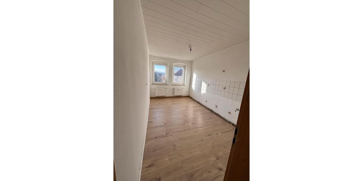 Dachgeschoßwohnung Gera Alt-Taubenpreskeln - 1.5 Zimmer, 47 m&sup2;, 290&euro; | Angebot:26041706