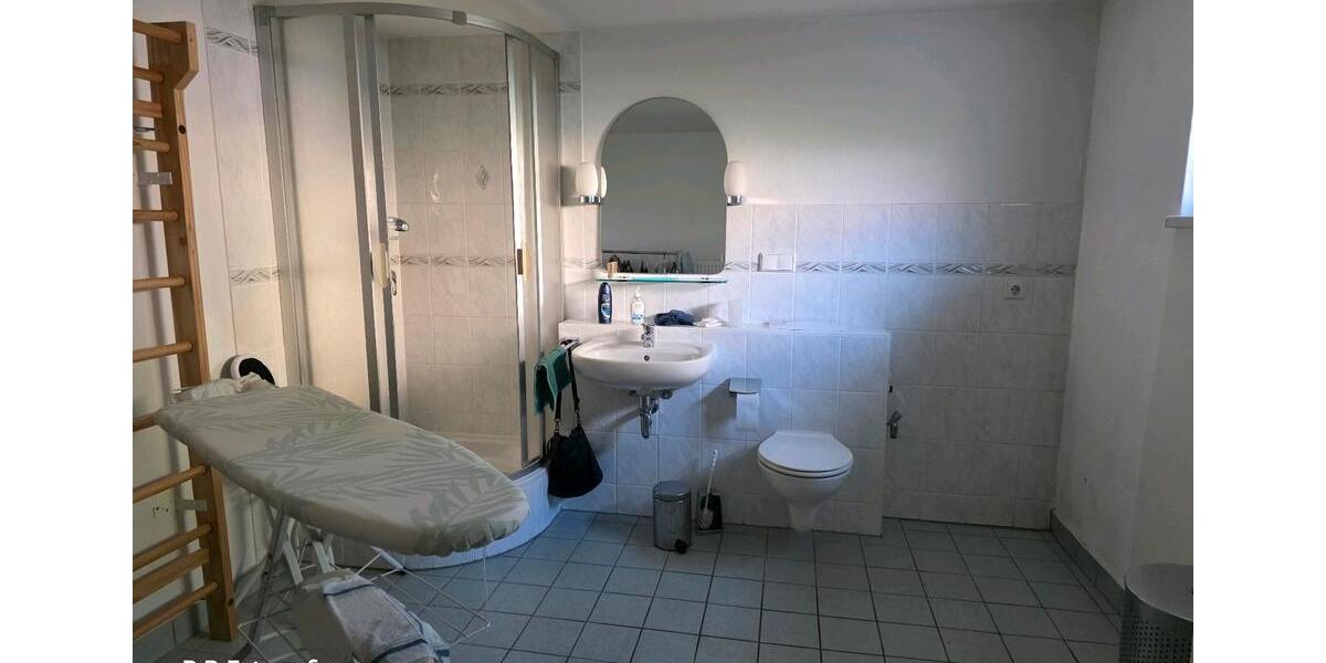 Einfamilienhaus Gera Debschwitz - 6 Zimmer, 138 m&sup2;, 450.000&euro; | Angebot:26595123