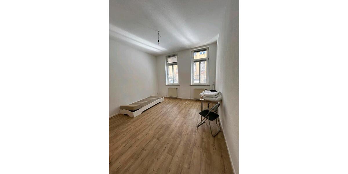 Erdgeschoßwohnung Gera Alt-Bieblach - 3 Zimmer, 65 m&sup2;, 375&euro; | Angebot:26250035
