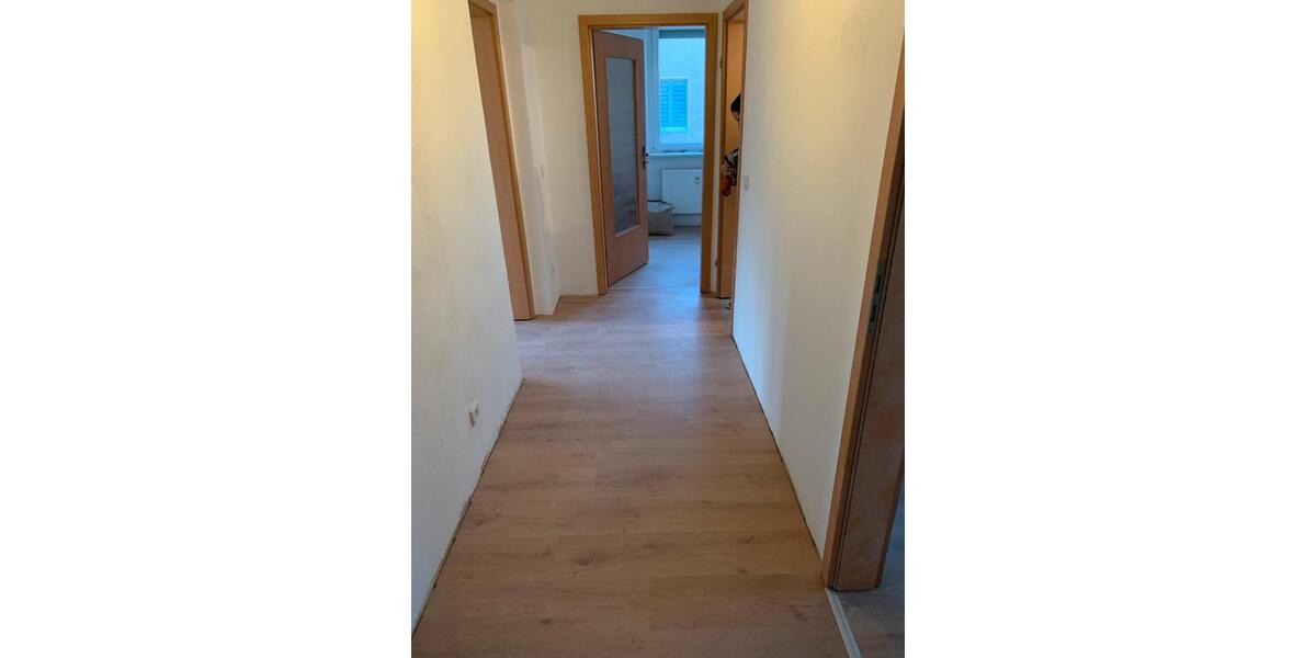 Etagenwohnung Rositz - 3 Zimmer, 65 m&sup2;, 45.000&euro; | Angebot:23187798