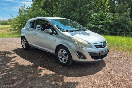 Opel Corsa 95.600 km 3.499 &euro; Gera 07551