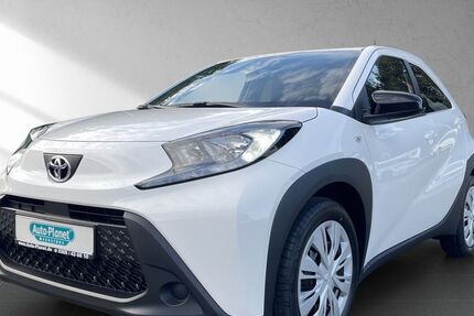 Toyota Aygo (X) 1.697 km 15.490 &euro; Gera 07548