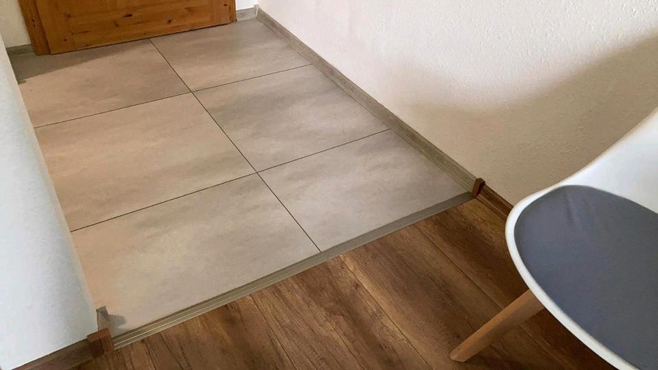 Etagenwohnung Crimmitschau - 1 Zimmer, 41 m&sup2;, 24.900&euro; | Angebot:26864395