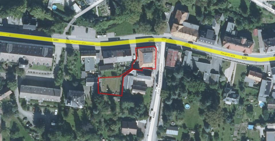 Mehrfamilienhaus, Wohnhaus Werdau - 350.000&euro; | Angebot:23010115