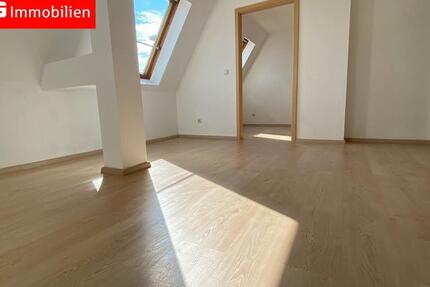 Kleine, freundliche 2 Raumwohnung im Dachgeschoss 2 zimmer