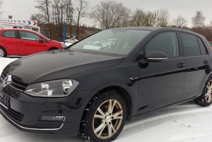 VW Golf 205.179 km 8.799 &euro; Hermsdorf/Schleifreisen 07629