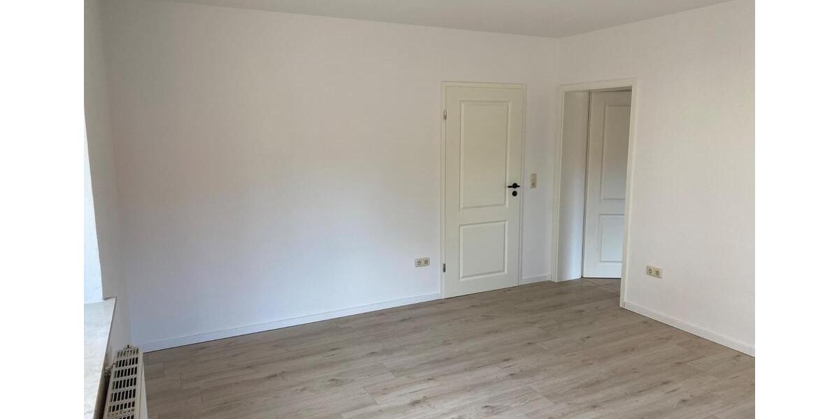 Erdgeschoßwohnung Neukirchen/Pleiße Pleiße - 3 Zimmer, 67 m&sup2;, 390&euro; | Angebot:26326775