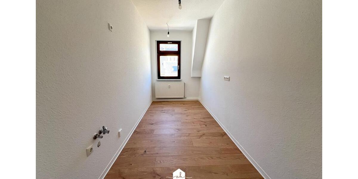 Dachgeschoßwohnung Greiz - 4 Zimmer, 83 m&sup2;, 520&euro; | Angebot:26476621