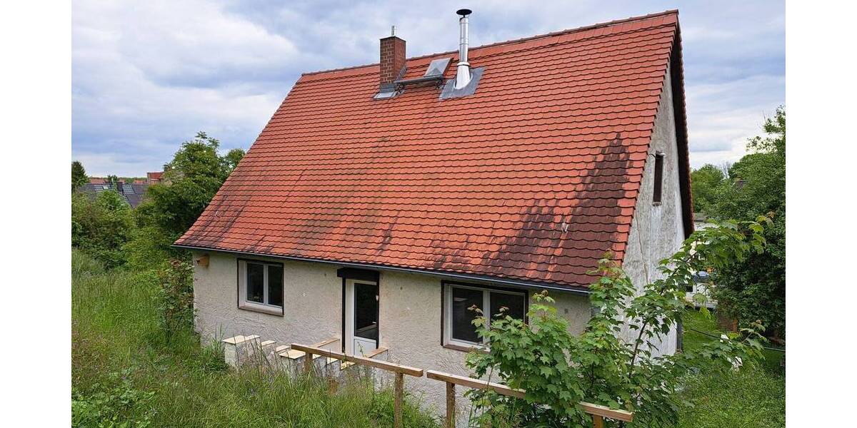 Einfamilienhaus Teuchern - 3 Zimmer, 96 m&sup2;, 145.000&euro; | Angebot:25776111