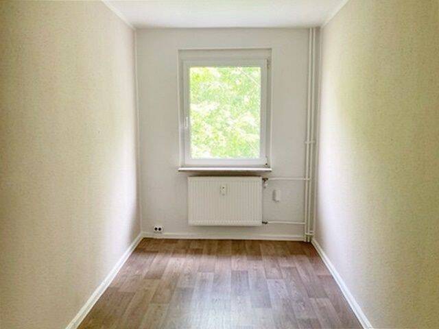 Etagenwohnung Hermsdorf - 6 Zimmer, 118 m&sup2;, 660&euro; | Angebot:26291198
