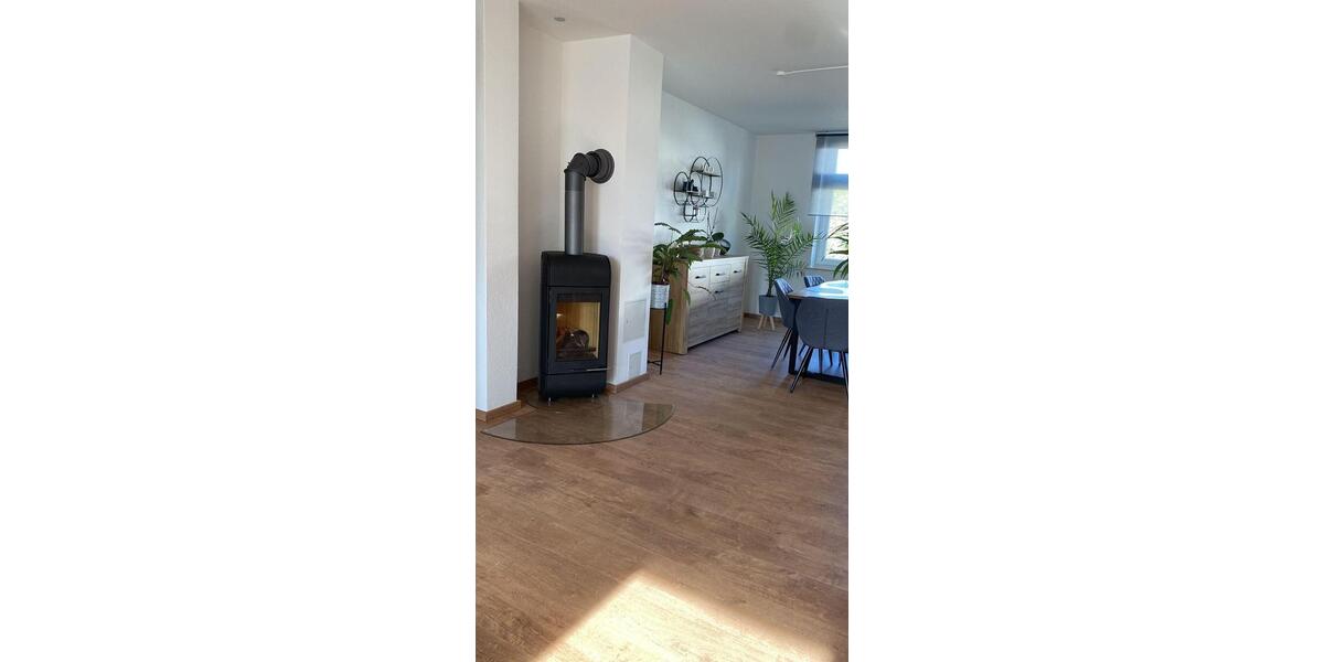 moderne 4-Raumwohnung mit Kamin 4 zimmer