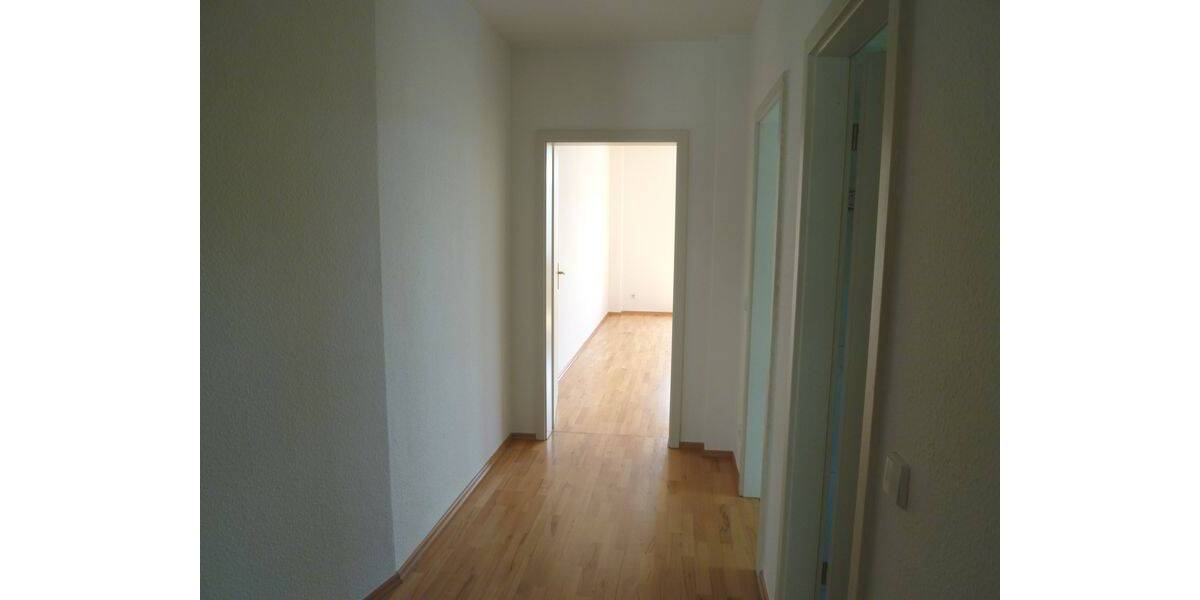 Etagenwohnung Gera Innenstadt - 2 Zimmer, 58 m&sup2;, 340&euro; | Angebot:26585905