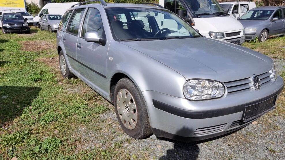 VW Golf 71.479 km 3.500 € Reichenbach 08468