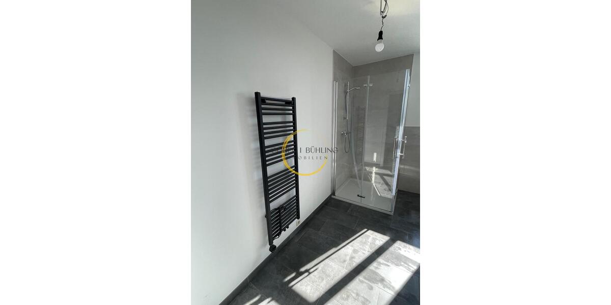 Etagenwohnung Gera Alt-Bieblach - 3 Zimmer, 66 m&sup2;, 710&euro; | Angebot:25850624