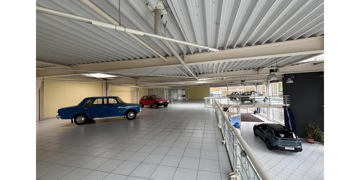 Showroom Bürofläche Ladenfläche mit Einzelbüros in Gera Co-Working Fläche zimmer