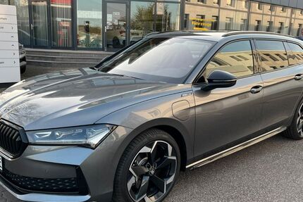Skoda Superb 9.200 km 49.990 &euro; Zeitz 06712