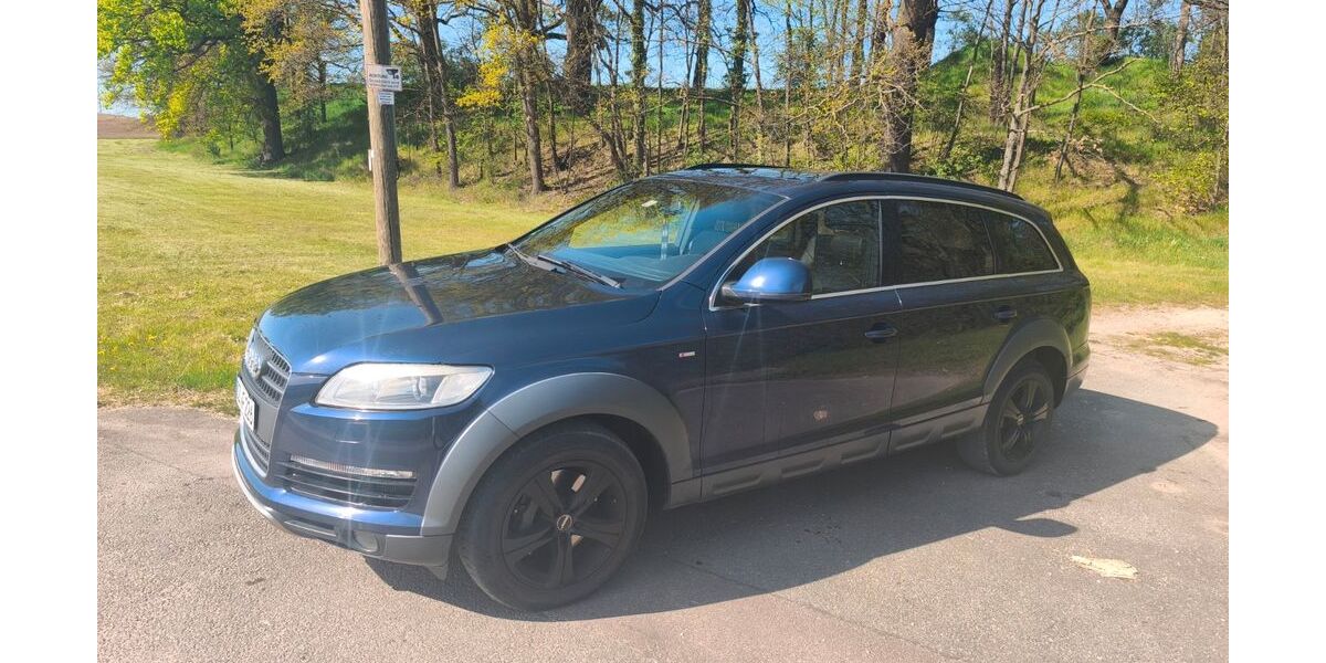 Audi Q7 241.400 km 7.500 &euro; Salsitz 06712
