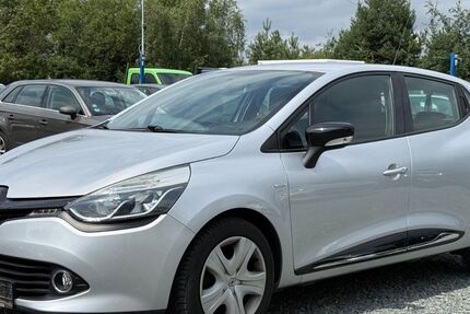 Renault Clio 63.408 km 9.499 &euro; Schleifreisen 07629