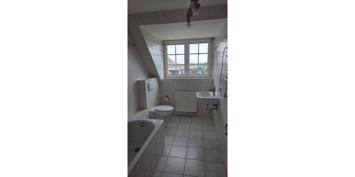 Maisonettenwohnung Mohlsdorf-Teichwolframsdorf Teichwolframsdorf - 2 Zimmer, 60 m&sup2;, 380&euro; | Angebot:26426112
