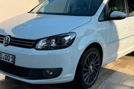 VW Touran 215.000 km 9.999 &euro; Schleifreisen 07629