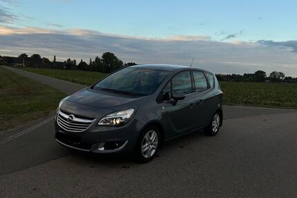 Opel Meriva 65.000 km 11.000 € Altenburg 04600