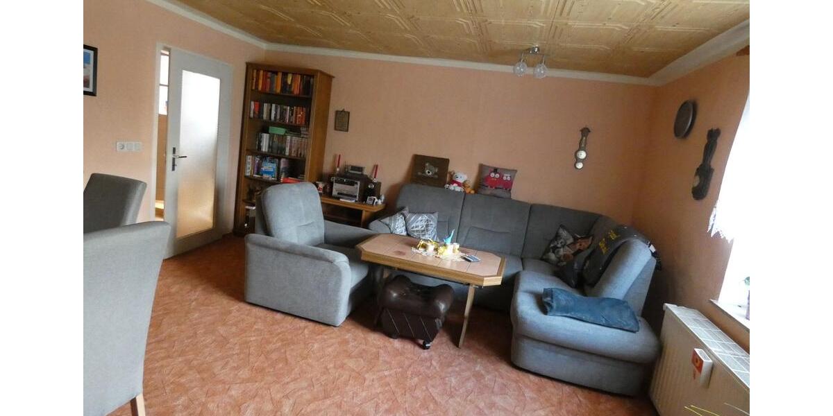 Mehrfamilienhaus, Wohnhaus Münchenbernsdorf - 8 Zimmer, 180 m&sup2;, 138.000&euro; | Angebot:26593646