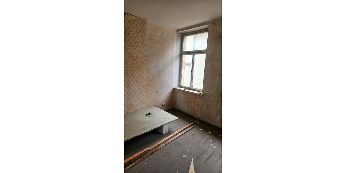 Mehrfamilienhaus, Wohnhaus Eisenberg - 4 Zimmer, 160 m&sup2;, 14.000&euro; | Angebot:26948555