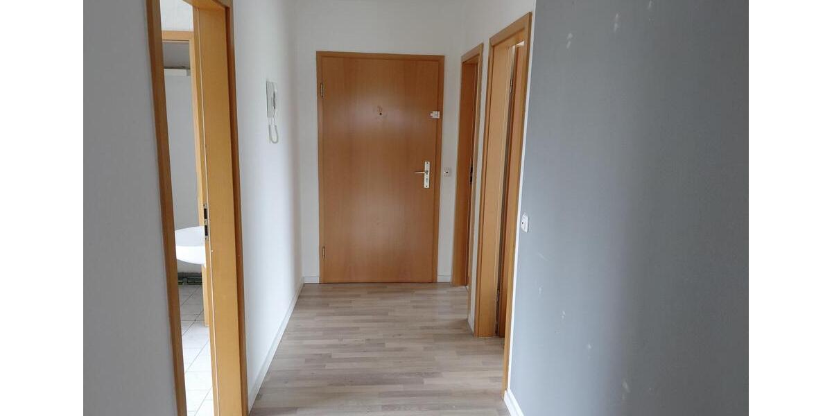 Dachgeschoßwohnung Elsteraue - 3.5 Zimmer, 85 m&sup2;, 470&euro; | Angebot:26233704