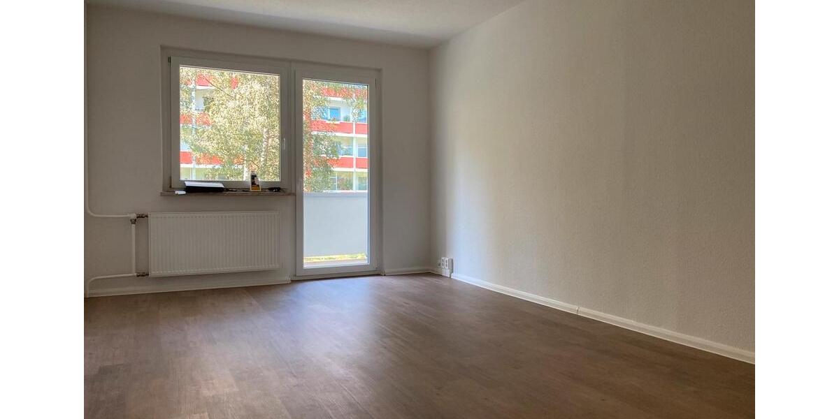 Etagenwohnung Gera Lusan - 2 Zimmer, 54 m&sup2;, 352&euro; | Angebot:26672952