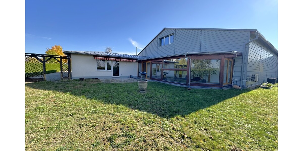 Haus zur Miete mit Einbauküche, Möbel, Wintergarten, Terrasse! Garten! Carport! - Bungalow Gera Alt-Bieblach | Angebot:27718786