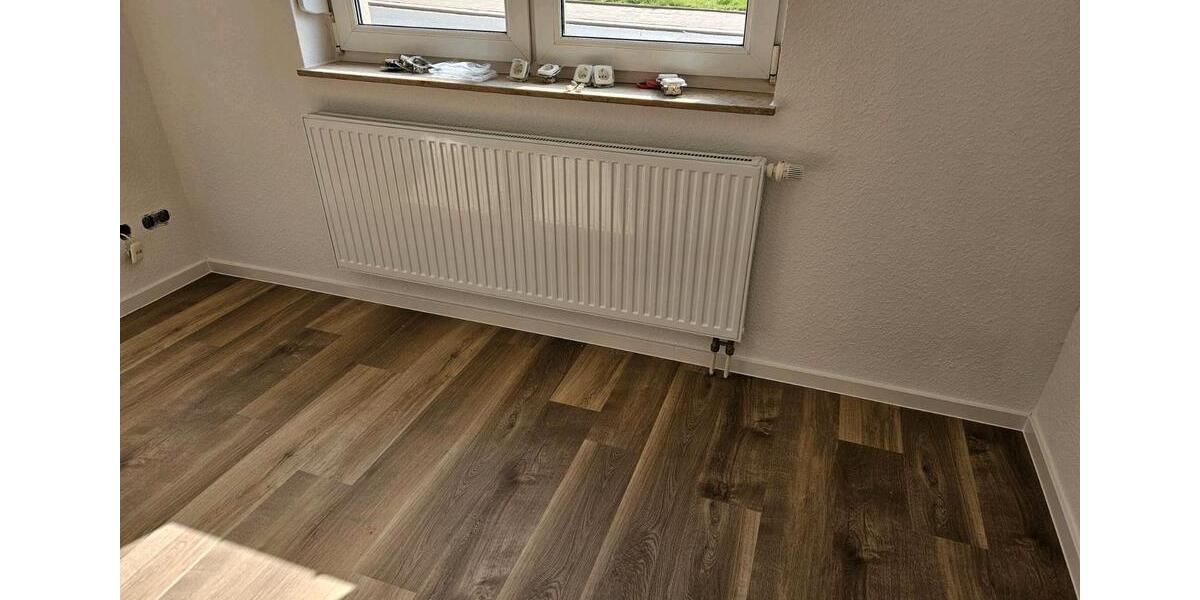 Erdgeschoßwohnung Ronneburg - 2 Zimmer, 60 m&sup2;, 465&euro; | Angebot:26122722