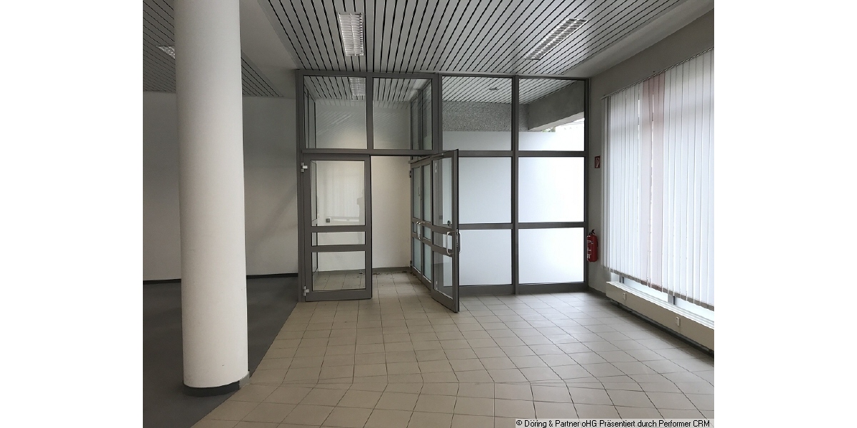 heller Laden in zentraler und verkehrsgünstiger Lage im Zentrum von Gera - Gewerbeobjekt Gera Zentrum | Angebot:27070943
