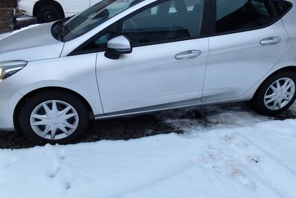 Ford Fiesta 18.460 km 14.000 &euro; Crimmitschau 08451