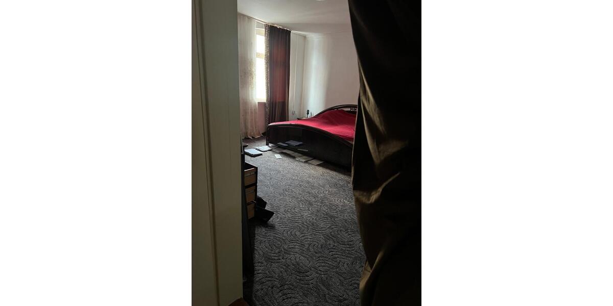 Mehrfamilienhaus, Wohnhaus Werdau - 10 Zimmer, 2 m&sup2;, 75.000&euro; | Angebot:25143455