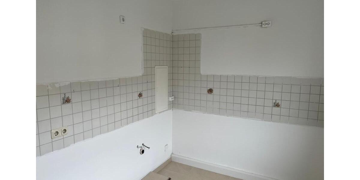 Provisionsfrei 3 Zim ETW 88qm Balkon Stellplatz Gera-Lusan 3 zimmer