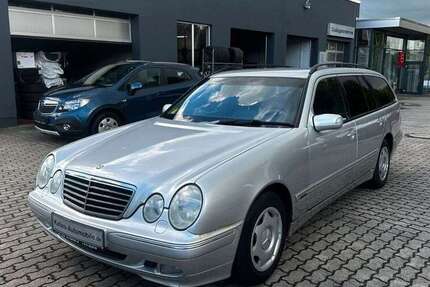 Mercedes-Benz E 240 213.379 km 1.990 &euro; Kretzschau OT Grana 06712