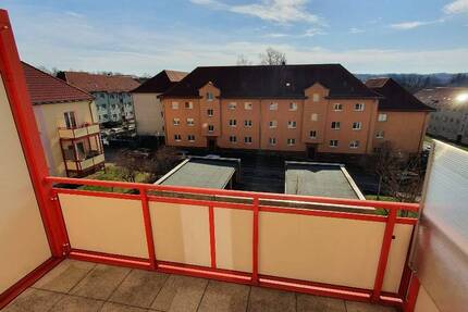 Wohnung Altenburg Südost - 3 Zimmer, 67 m&sup2;, 395&euro; | Angebot:26016318