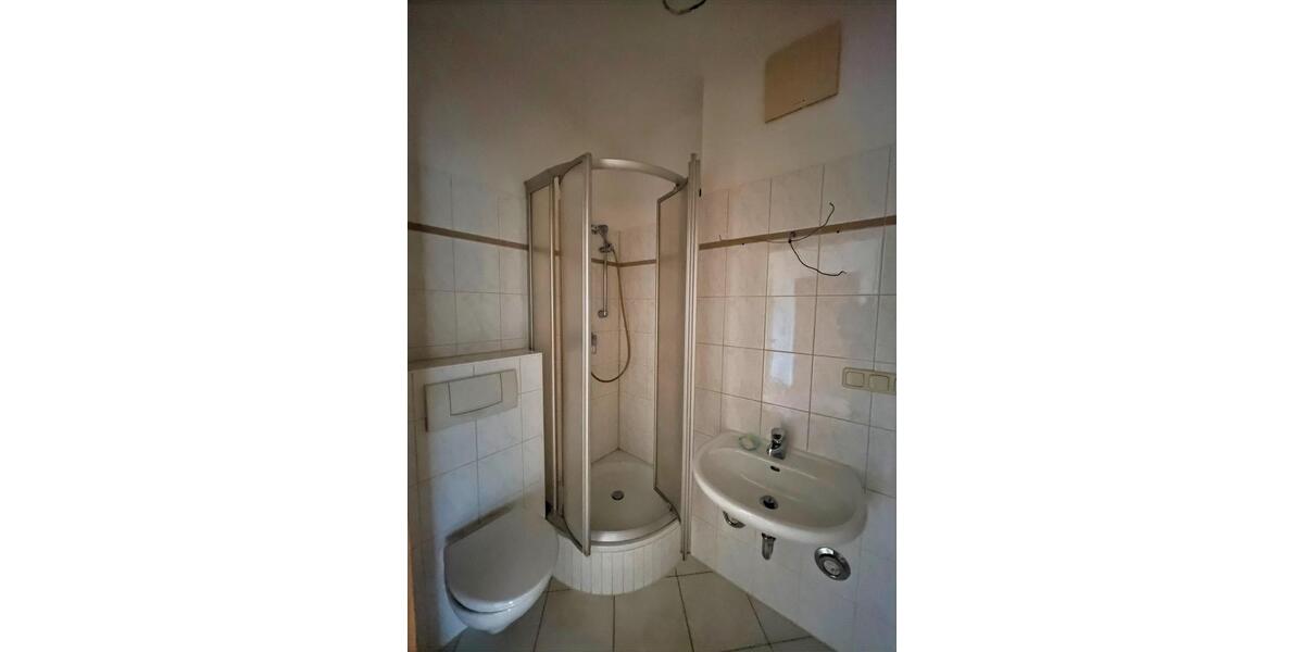 Etagenwohnung Gera - 2 Zimmer, 43 m&sup2;, 257&euro; | Angebot:24977552