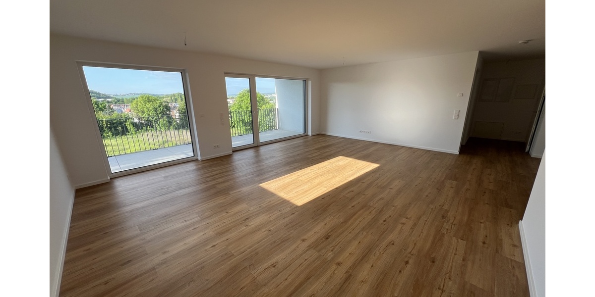 Zweitbezug nach Neubau! Tolle 4-Raum EG-Wohnung im mit großem Balkon, Aufzug, in ruhiger Lage von Gera! - Etagenwohnung Gera Pforten | Angebot:27459580