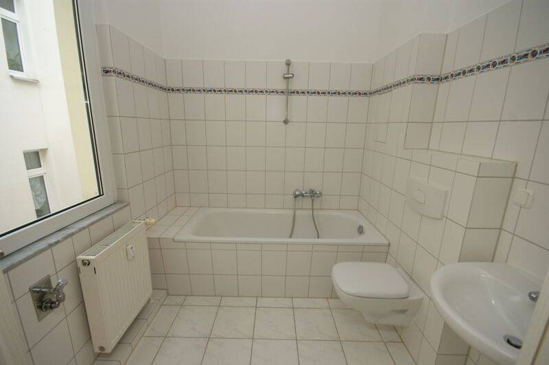 Etagenwohnung Gera Debschwitz - 2 Zimmer, 44 m&sup2;, 275&euro; | Angebot:26573435