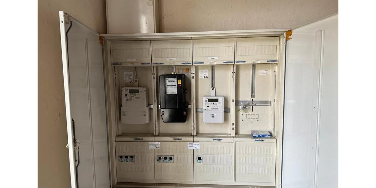 Mehrfamilienhaus, Wohnhaus Crimmitschau - 13 Zimmer, 240 m&sup2;, 48.000&euro; | Angebot:25961759